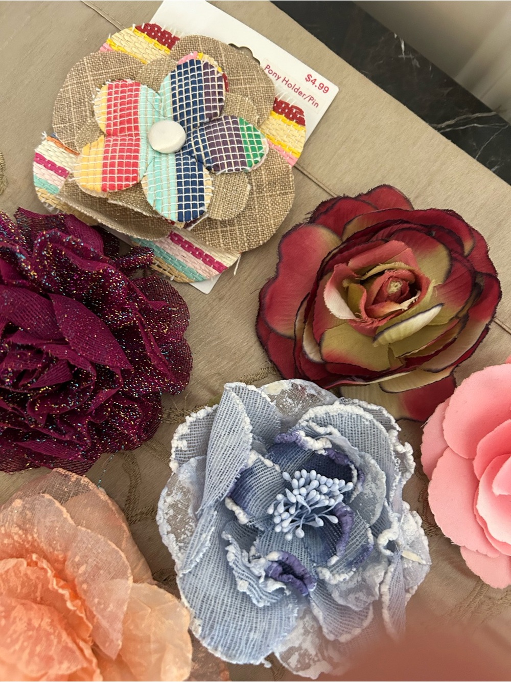 Craft/accessory flower bundle - Picture 3 of 12